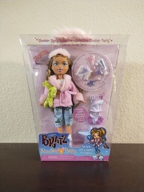 Bratz Slumber Party Doll Jasmin with Pink Robe and Accessories